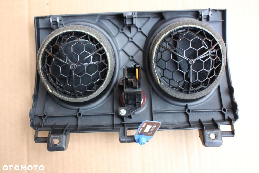 Kratka kratki nawiewu środkowa MITSUBISHI COLT VI 8002A583ZZ (2266) - 2