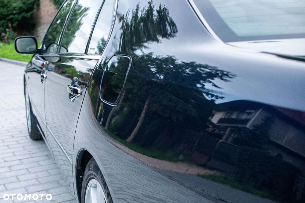 Lexus LS - 7