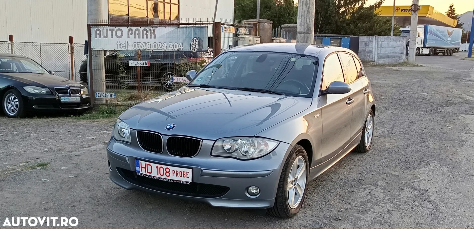 BMW Seria 1 118i - 1