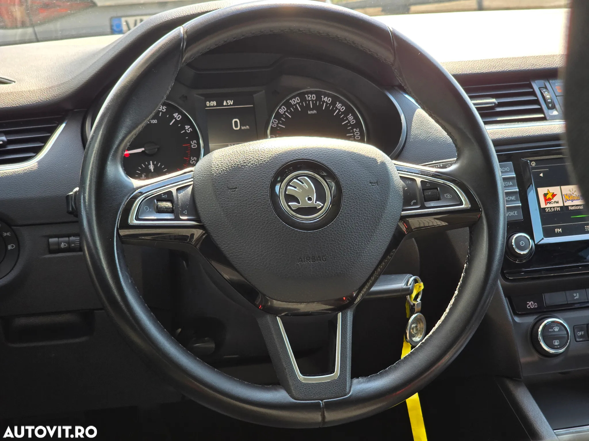 Skoda Octavia 1.6 TDI GREENLINE - 19