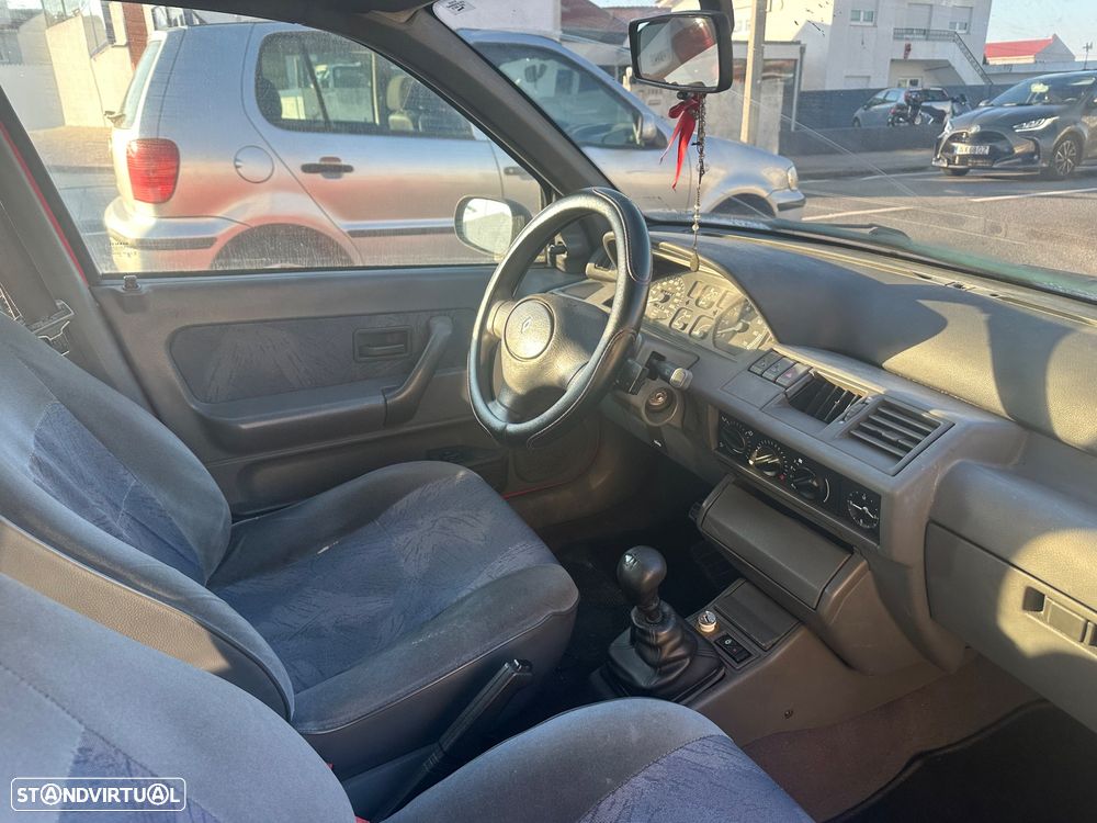 Renault Clio 1.2 Oasis - 9