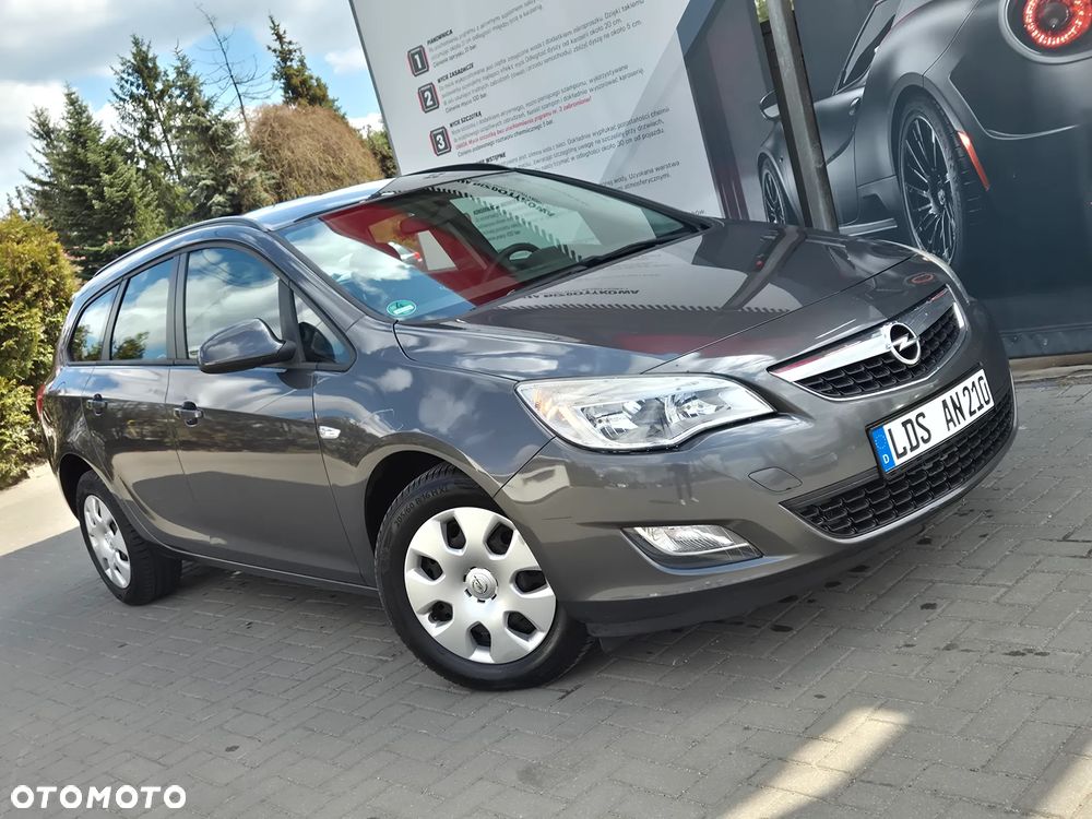 Opel Astra 1.4 Selection - 19