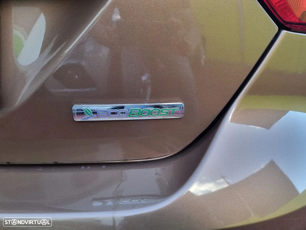 Ford Focus 1.0 SCTi Titanium Best - 14