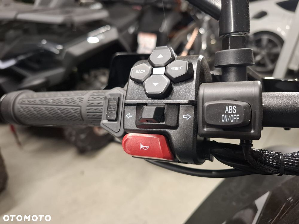CFMoto 700MT - 9