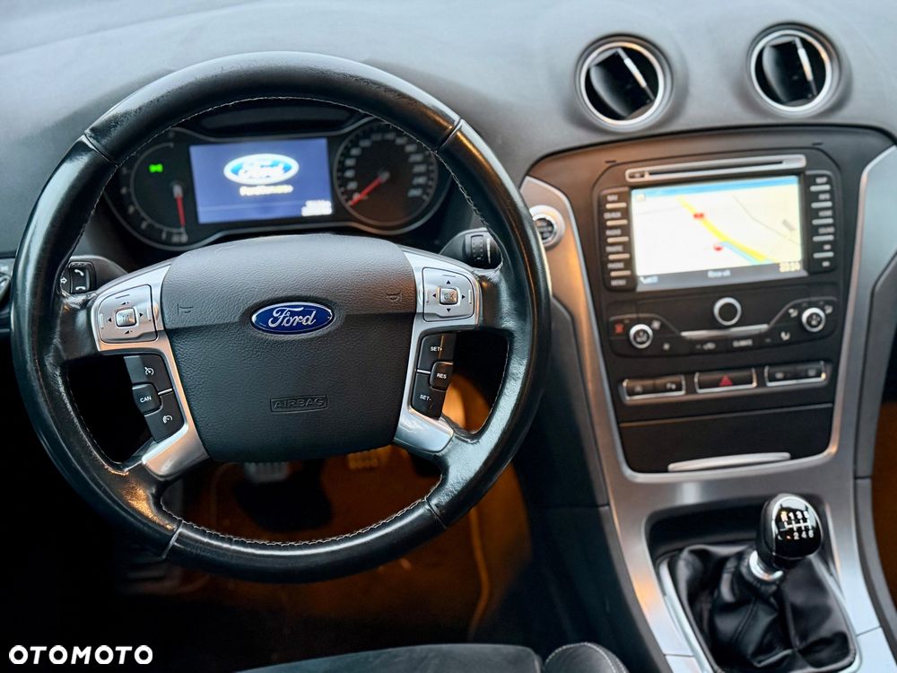 Ford Mondeo 1.6 T Platinium X Plus (Titanium) - 18