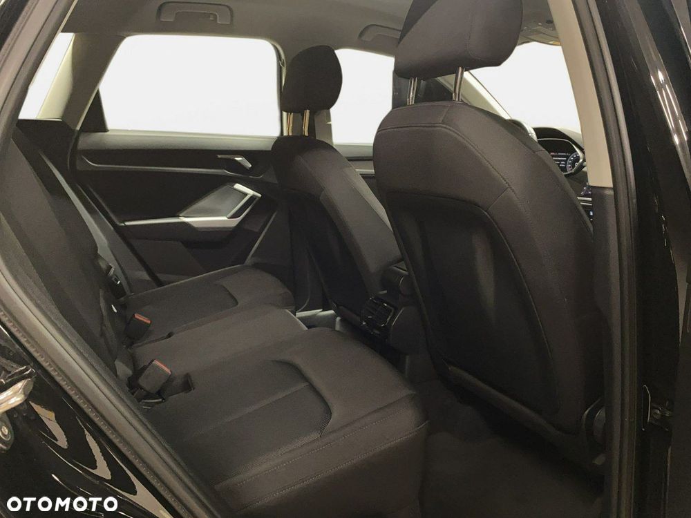 Audi Q3 - 16