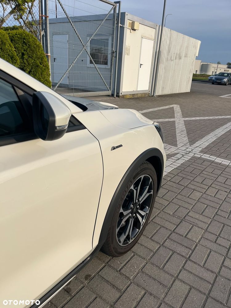Ford Focus 1.0 EcoBoost Platinium X ASS PowerShift - 6