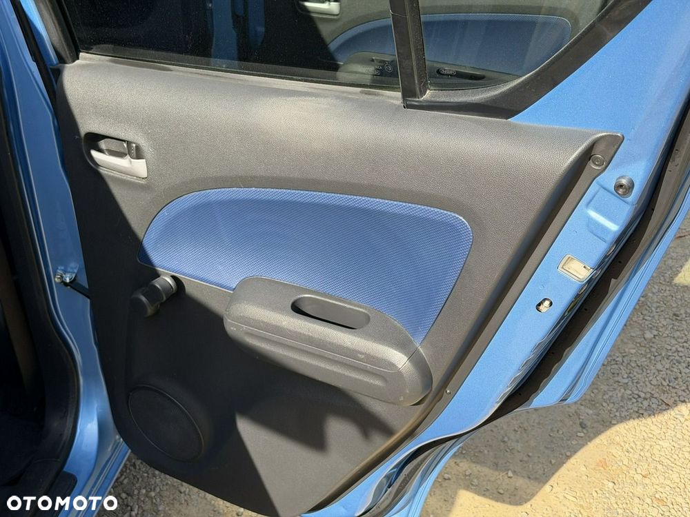Opel Agila - 24