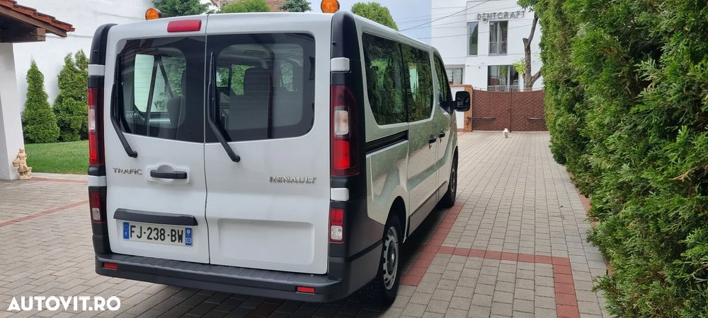 Renault Trafic - 10