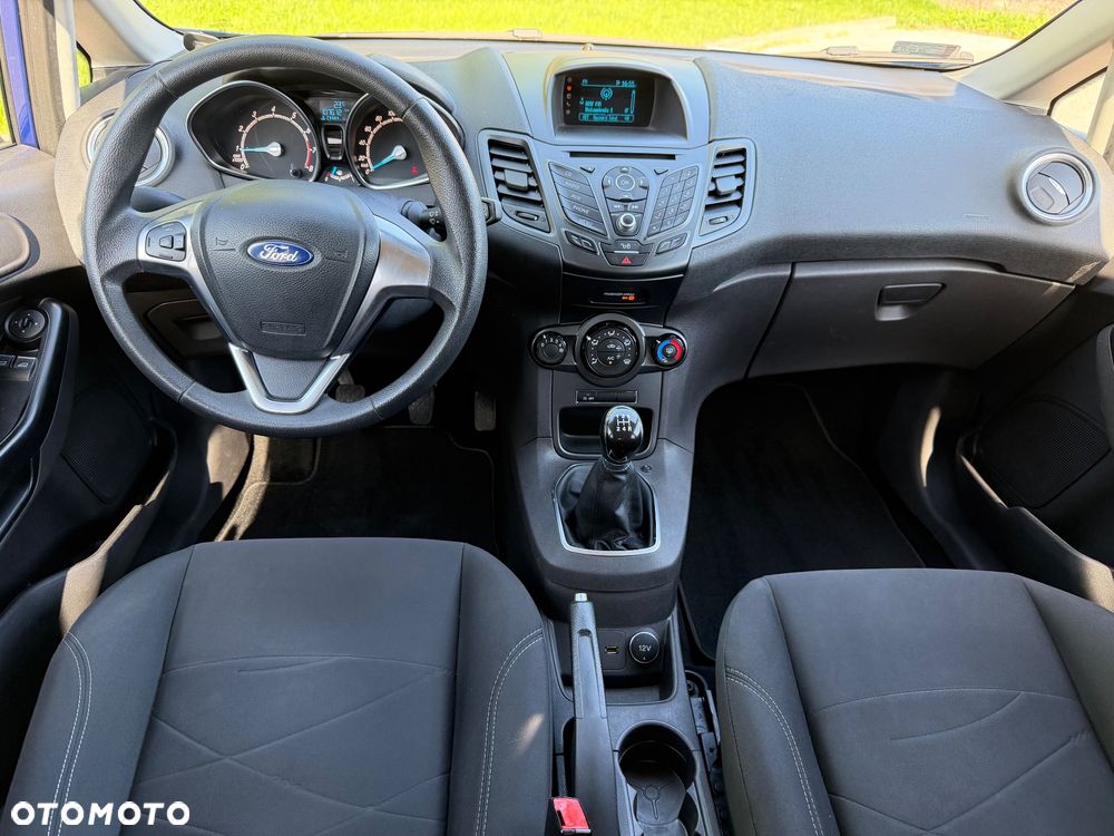 Ford Fiesta 1.0 EcoBoost Titanium - 14