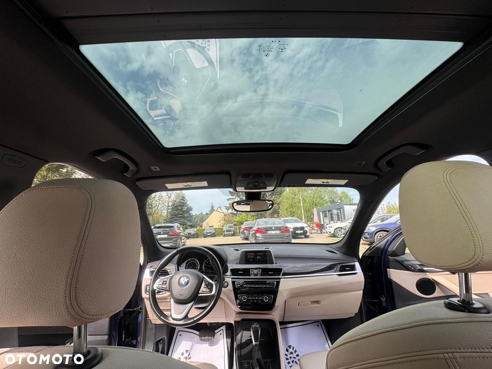 BMW X1 xDrive25i xLine sport - 30