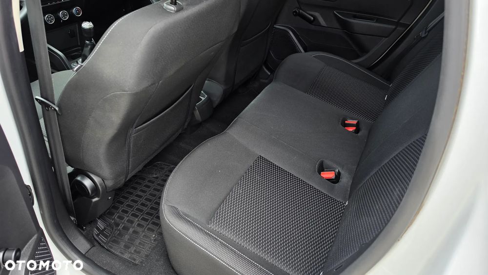 Dacia Duster 1.6 SCe Prestige - 15