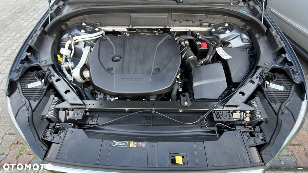 Volvo XC 60 - 6