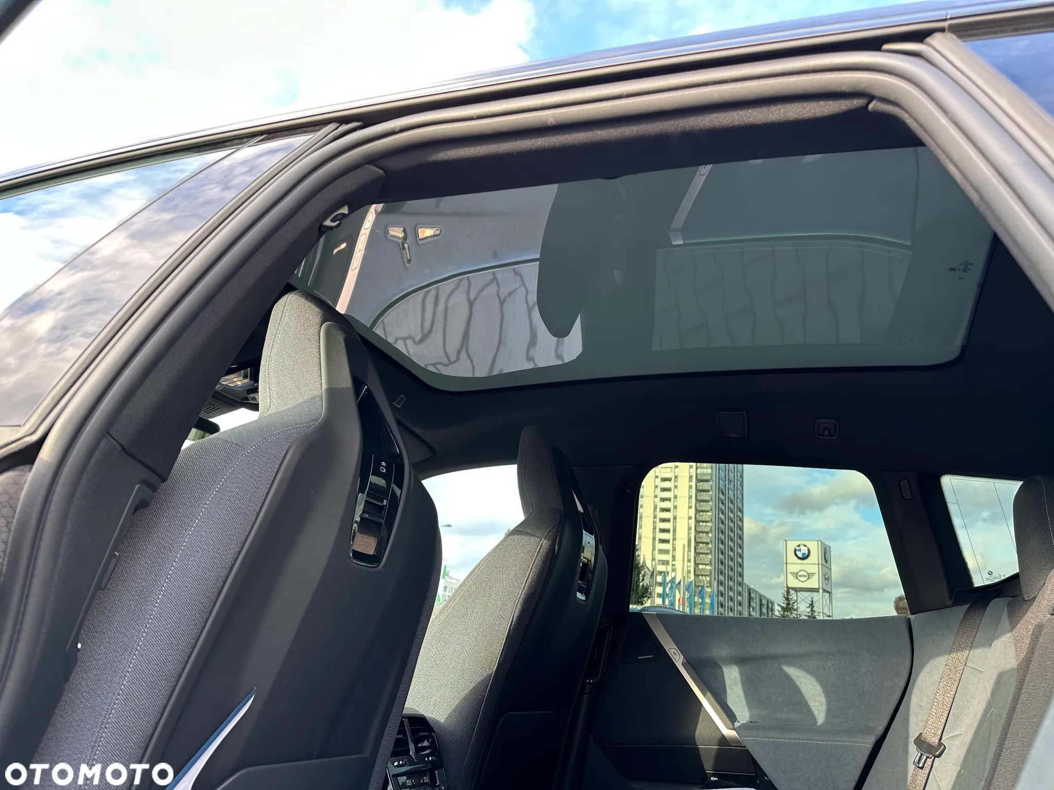 BMW iX xDrive40 76.6kWh - 17