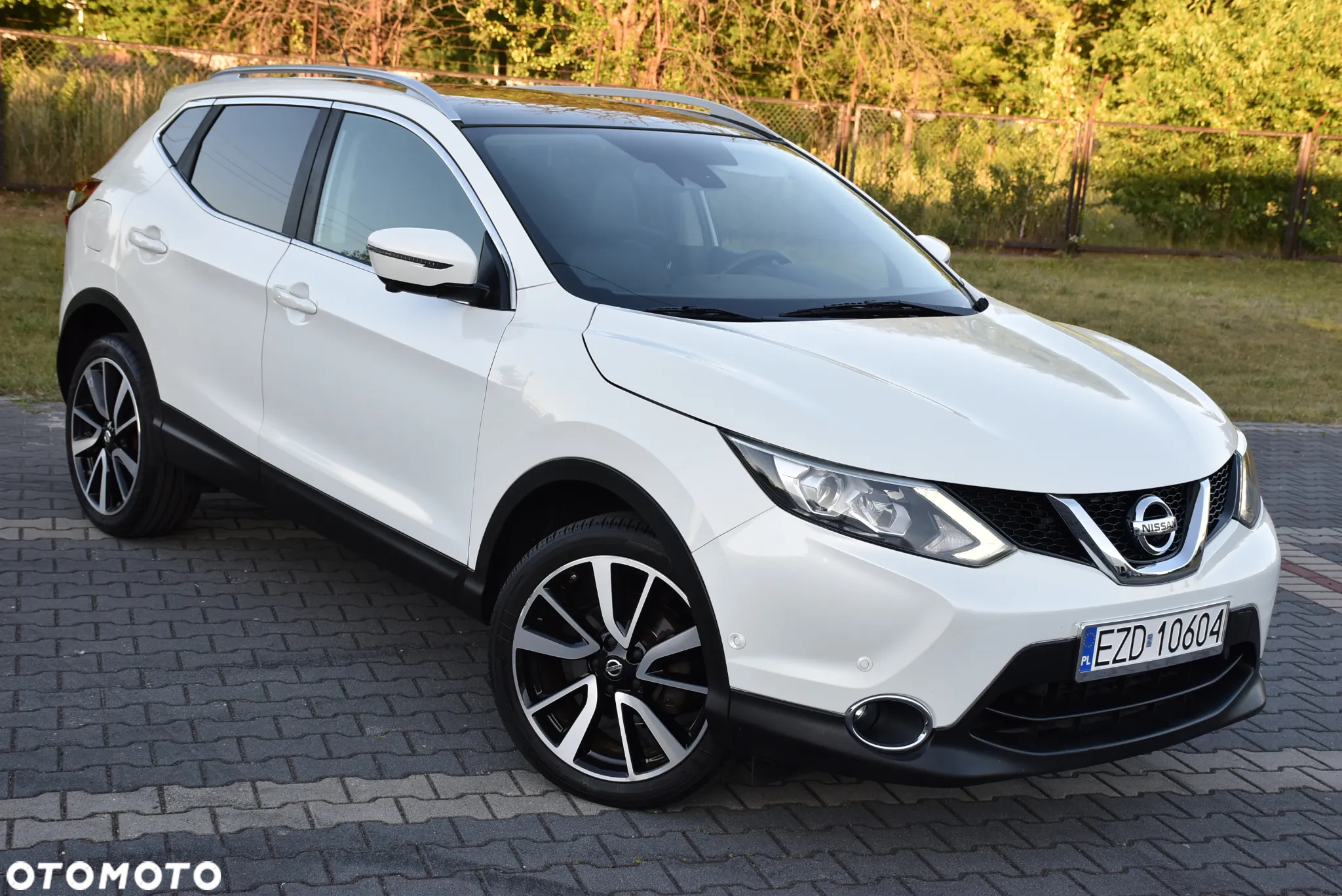 Nissan Qashqai 1.6 DCi Tekna+ - 10