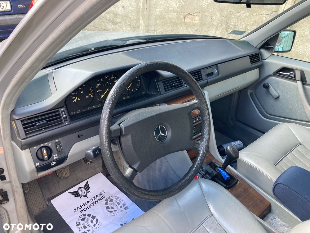 Mercedes-Benz 280 - 5