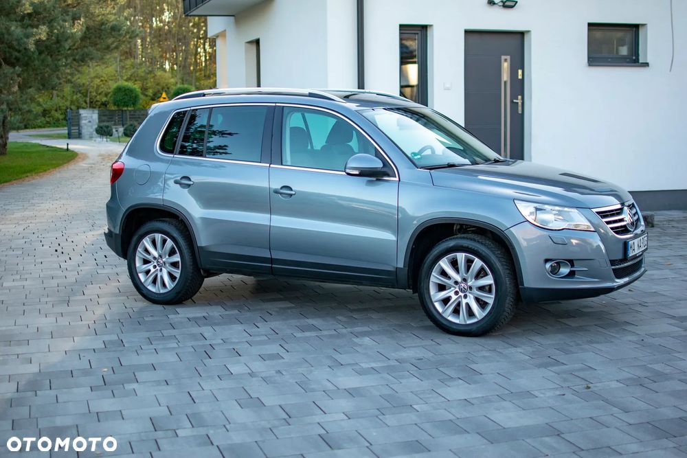 Volkswagen Tiguan - 22