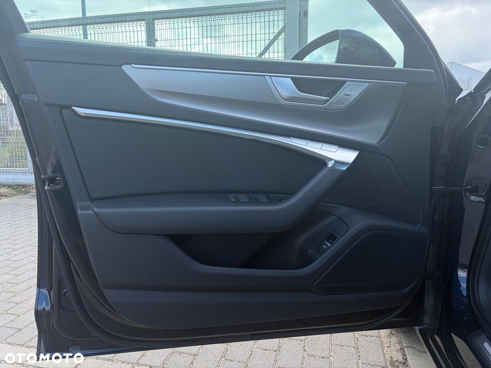 Audi A6 Avant - 11