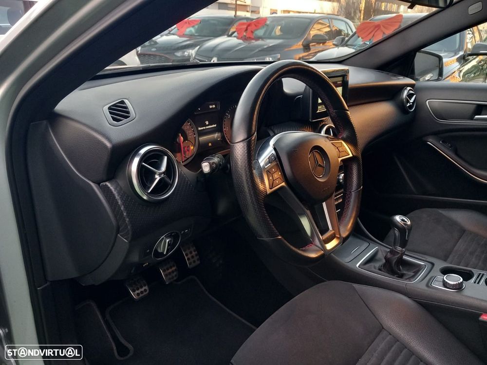 Mercedes-Benz A 180 d AMG Line - 7