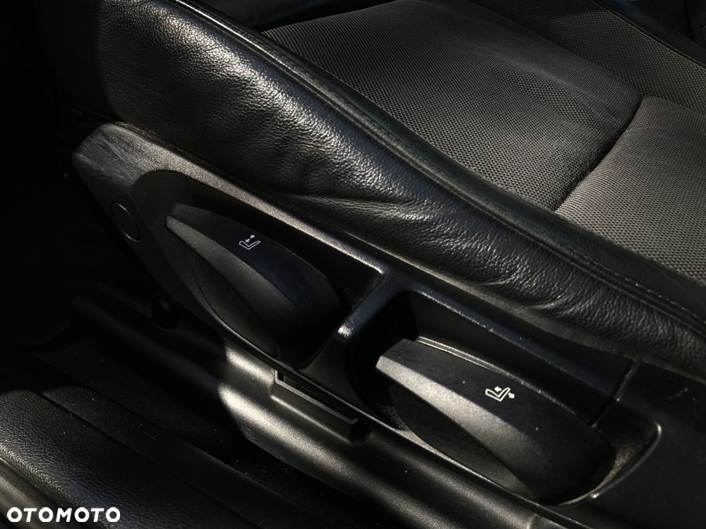 BMW Seria 3 - 28