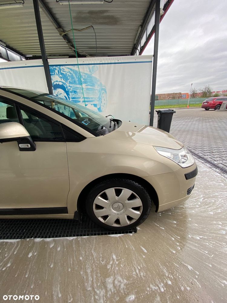 Citroën C4 - 12