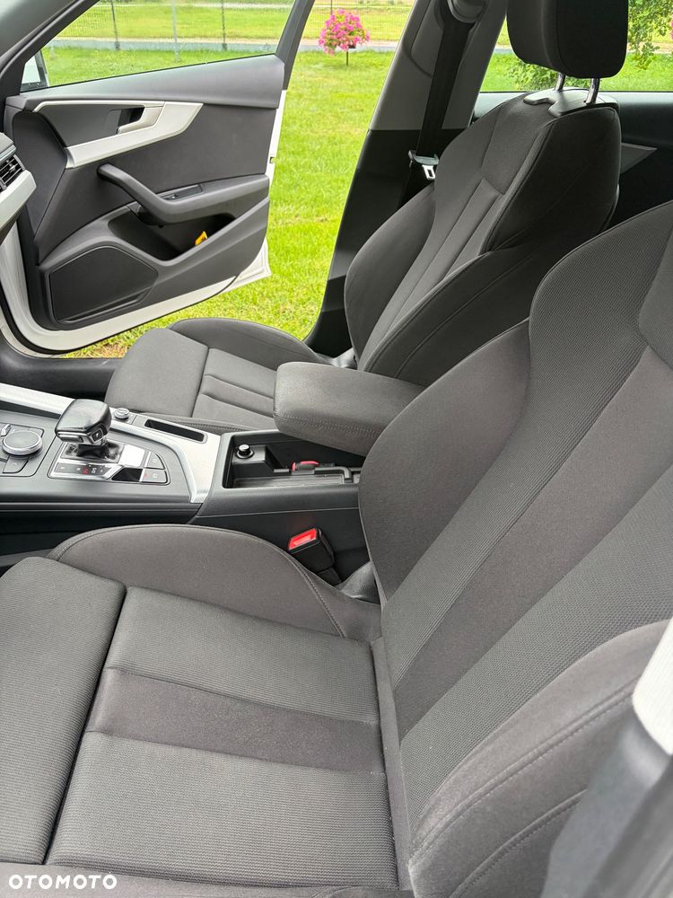 Audi A4 Avant - 13