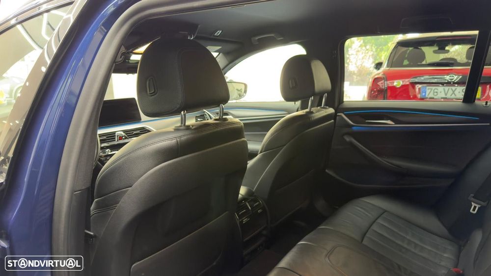 BMW 530 e Pack Desportivo M - 52