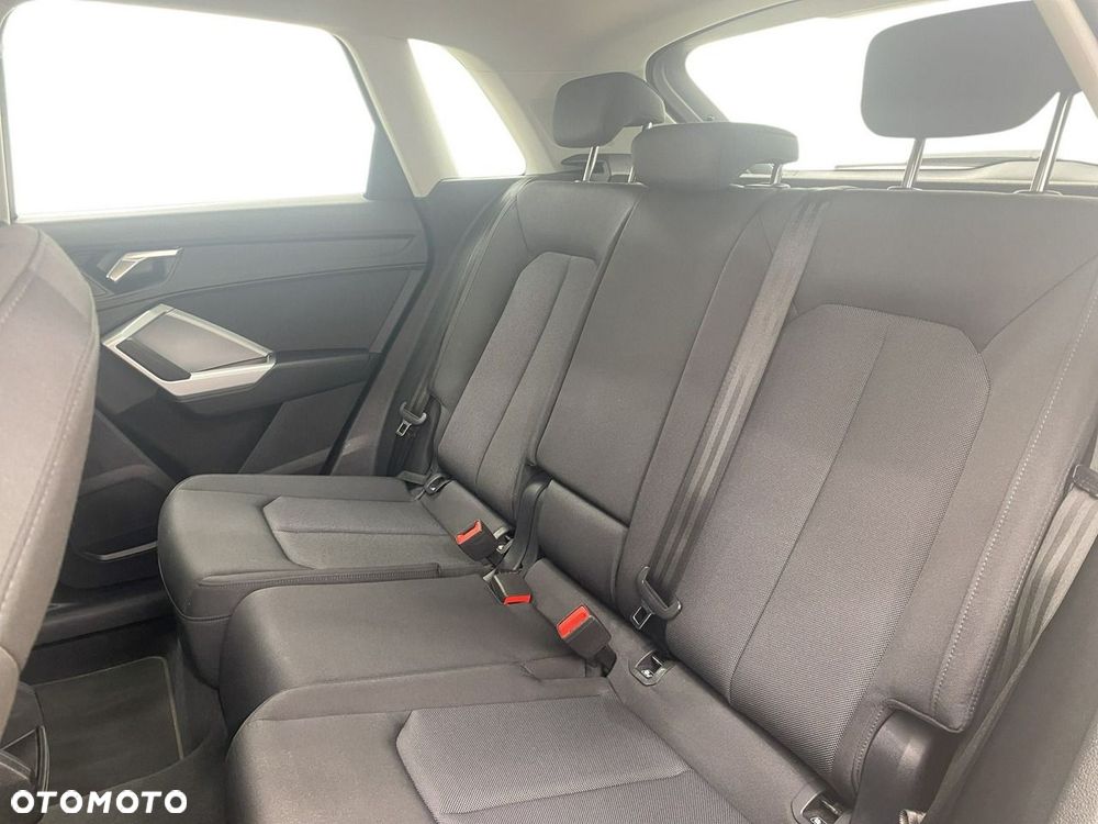Audi Q3 - 13