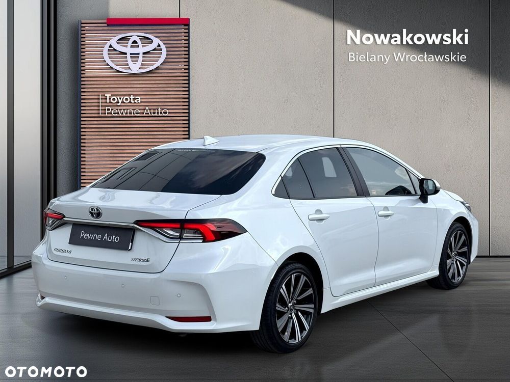 Toyota Corolla 1.8 Hybrid Comfort - 3