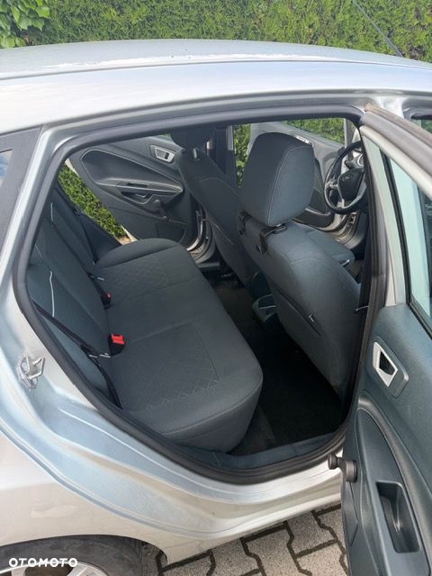 Ford Fiesta 1.25 Titanium - 10