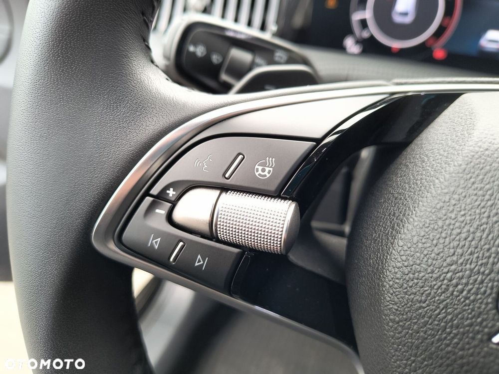 Skoda Superb 2.0 TSI L&K DSG - 34