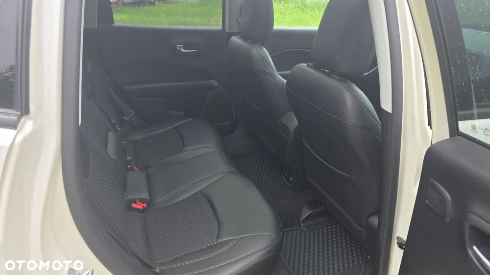 Jeep Compass 1.4 MultiAir Limited - 11