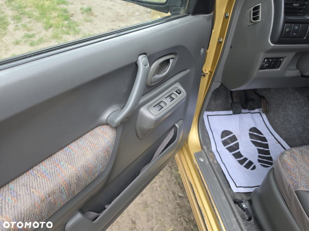 Suzuki Jimny - 21