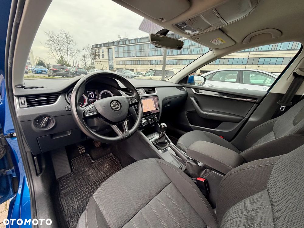 Skoda Octavia 2.0 TDI Style - 15