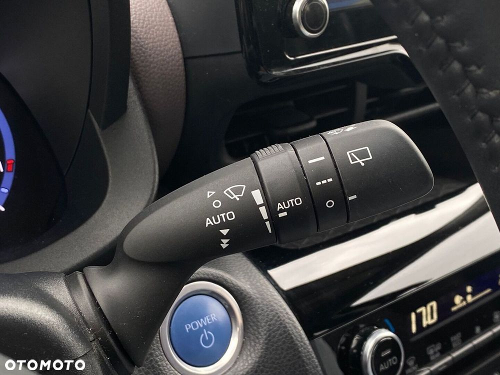 Toyota Yaris Cross Hybrid 1.5 Executive - 30