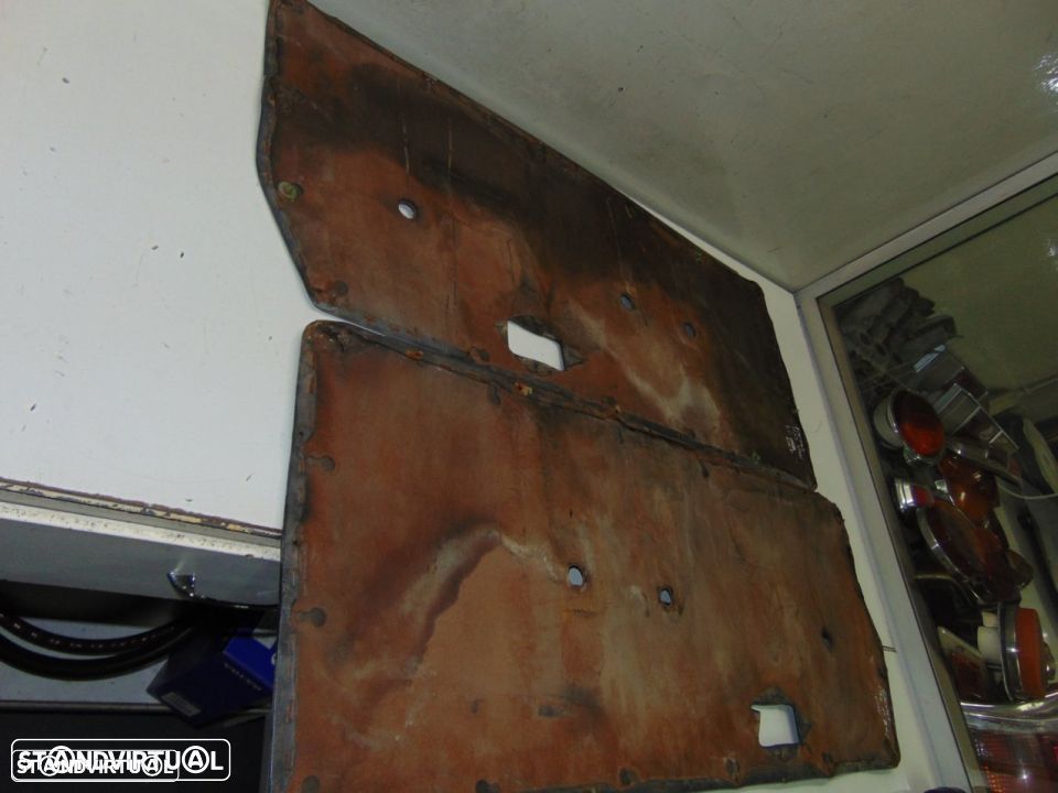 Ford Escort MK I 3PT ou Van - quartelas das portas - 4