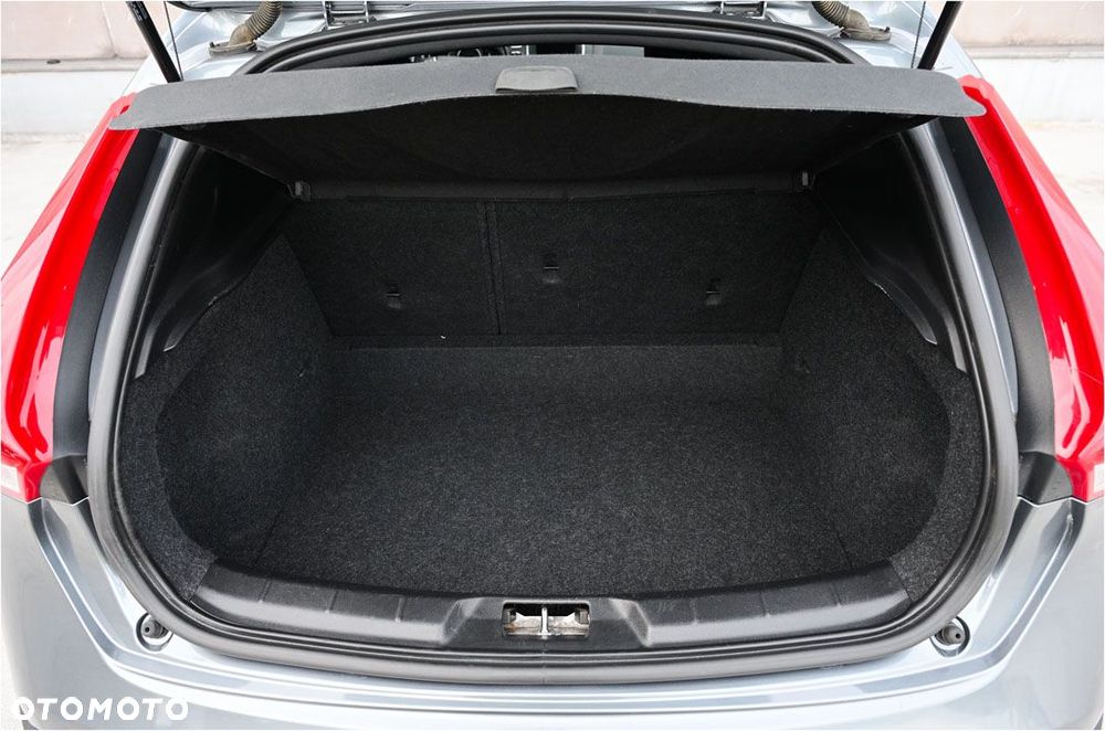 Volvo V40 Cross Country D3 Geartronic - 35