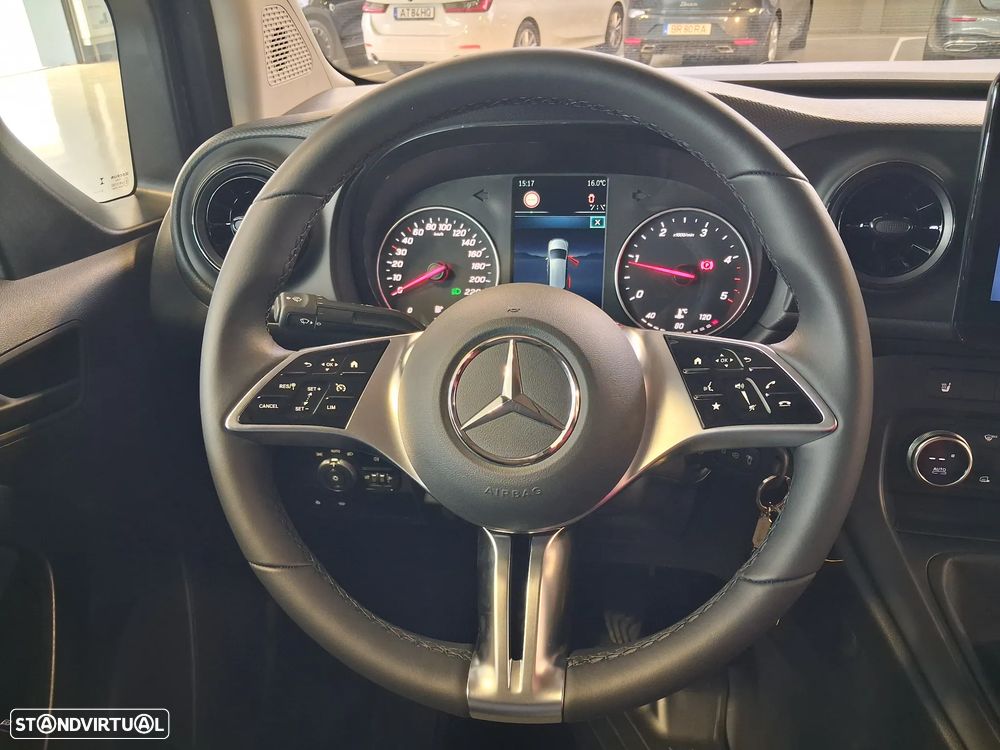 Mercedes-Benz Citan Furgão Standard 112CDI/27 - 18