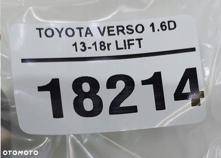 antena dachowa podstawa toyota verso 09-18r - 3