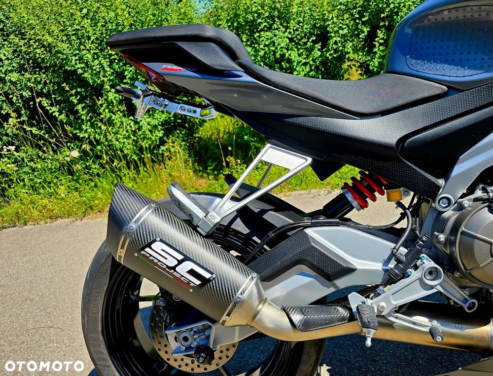 Aprilia Tuono - 13