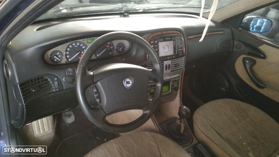 Portas Lancia Lybra SW 1.9 JTD de 1999 - 5