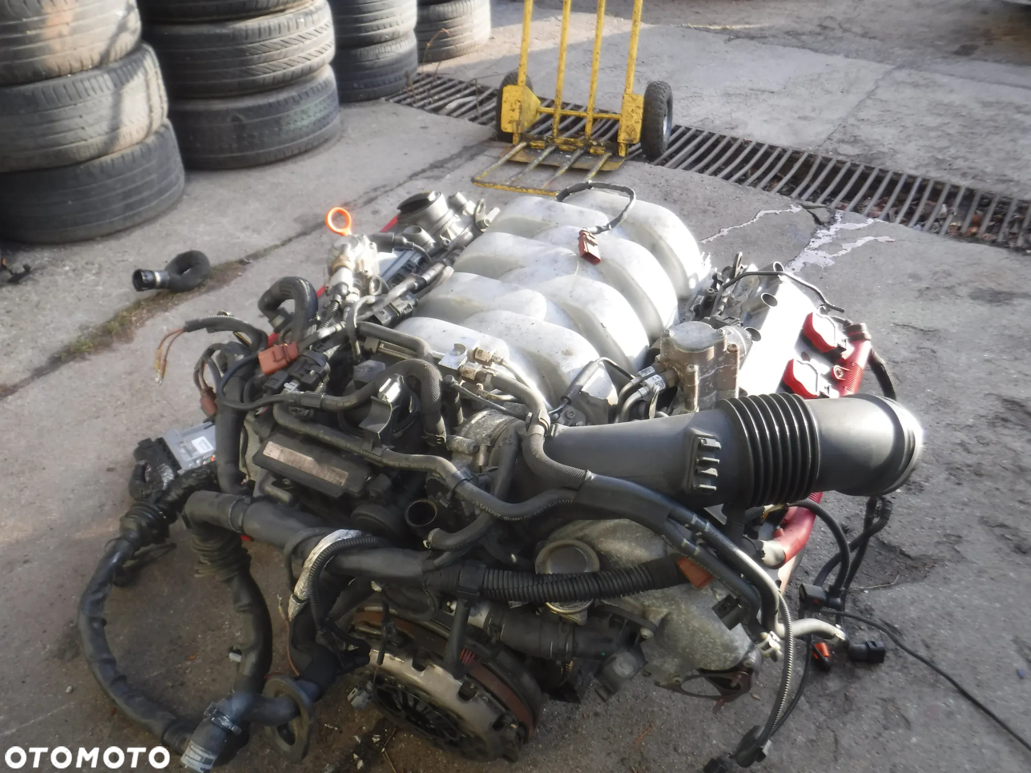 Audi S5 8T A5 RS5 S4 A4 RS4 B8 silnik 4.2 V8 FSI CAU CAUA film - 6