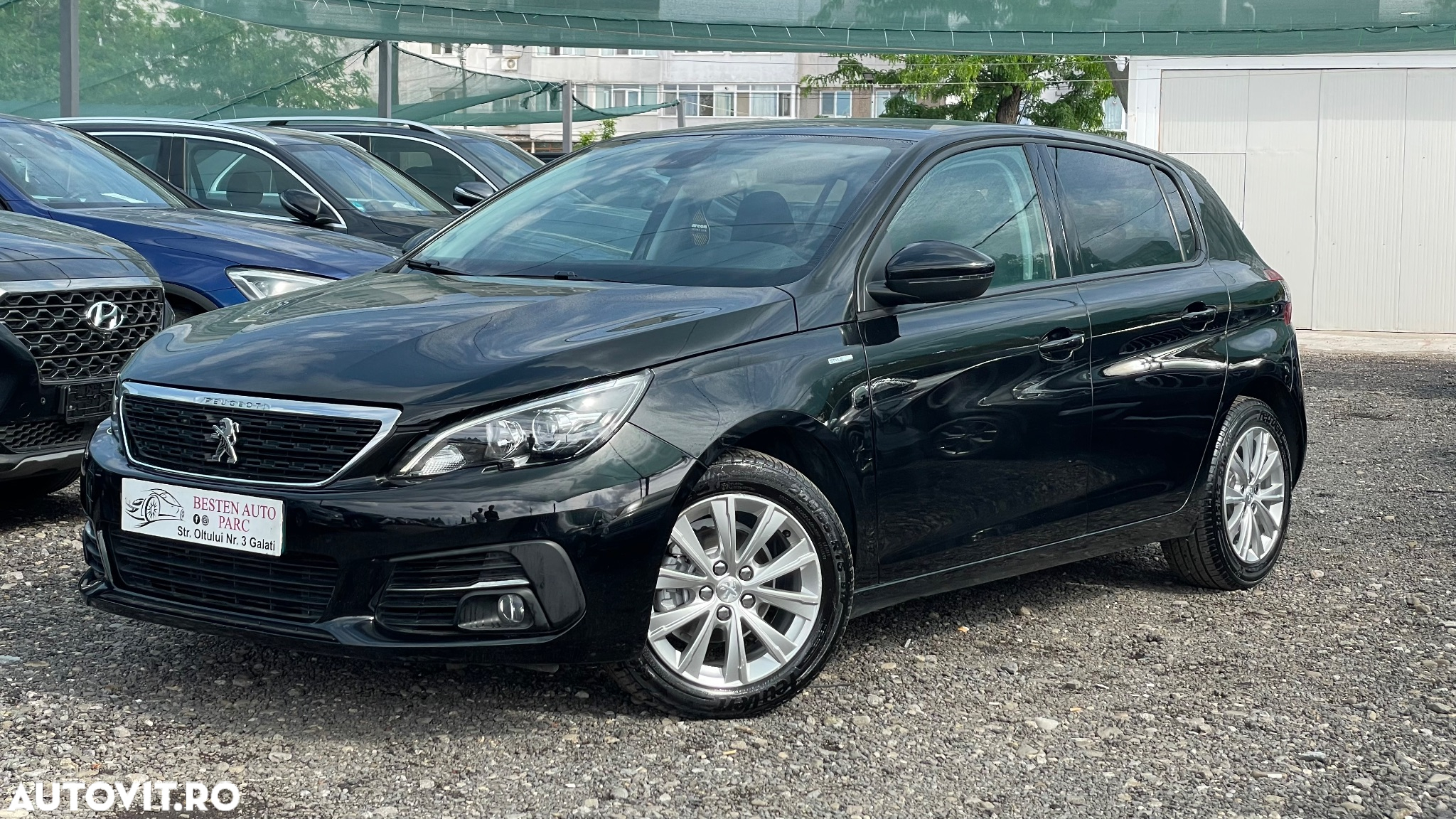 Peugeot 308 PureTech 110 Stop & Start Style - 3
