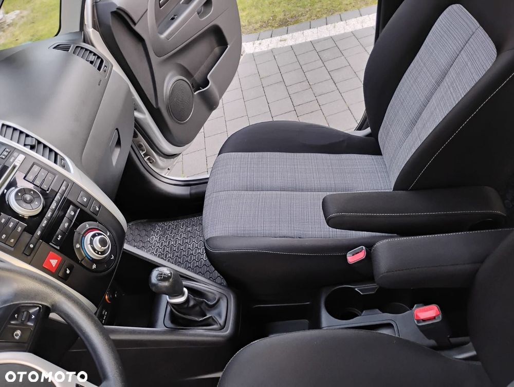 Kia Venga 1.4 L - 27