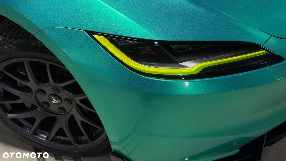 Tesla Model 3 - 5