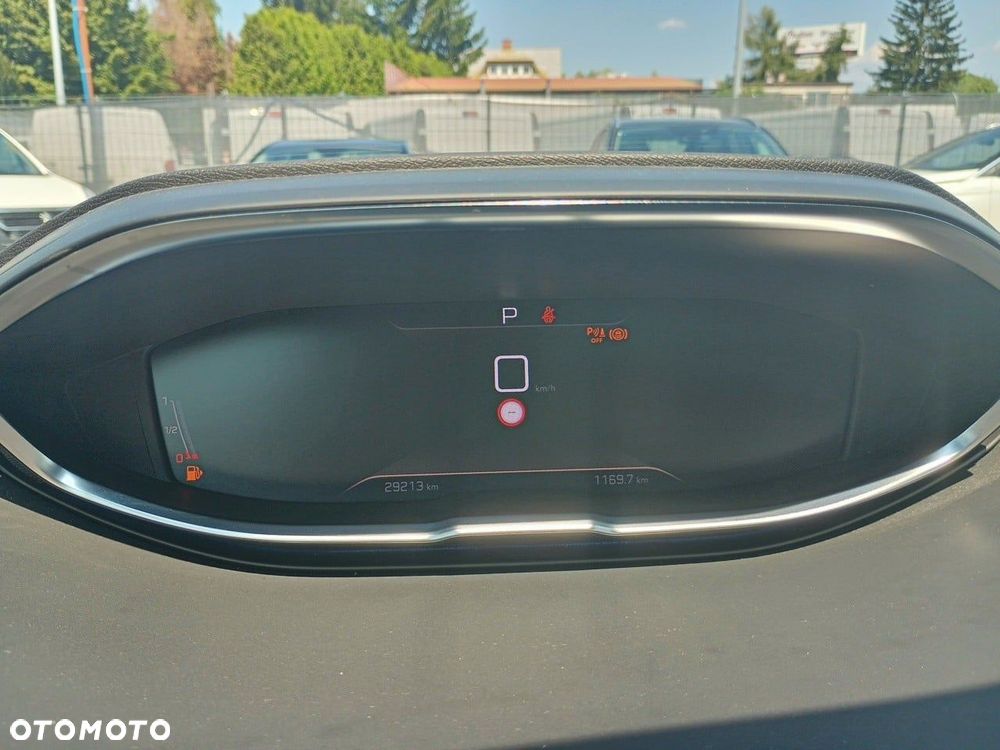 Peugeot 5008 - 23