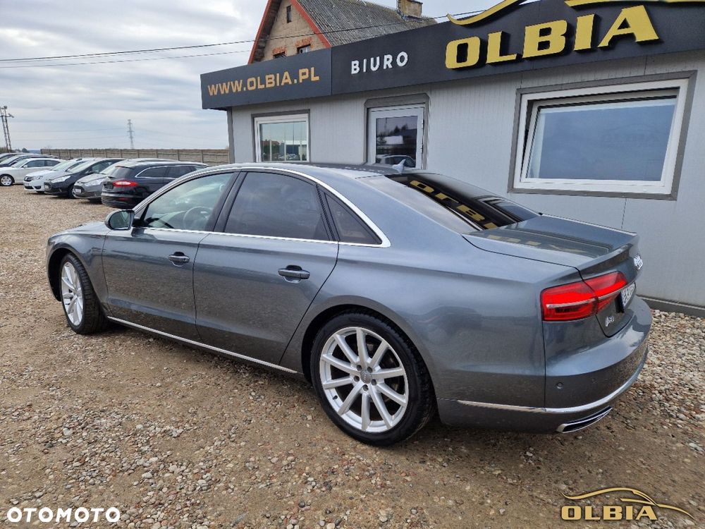Audi A8 - 5