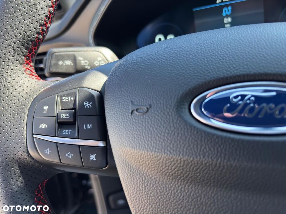 Ford Focus - 21
