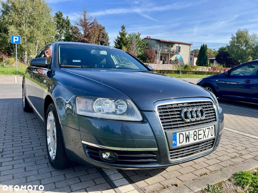 Audi A6 Limousine 2.4 - 5