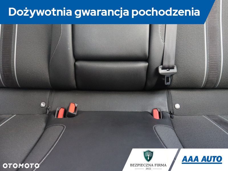 Opel Astra - 11